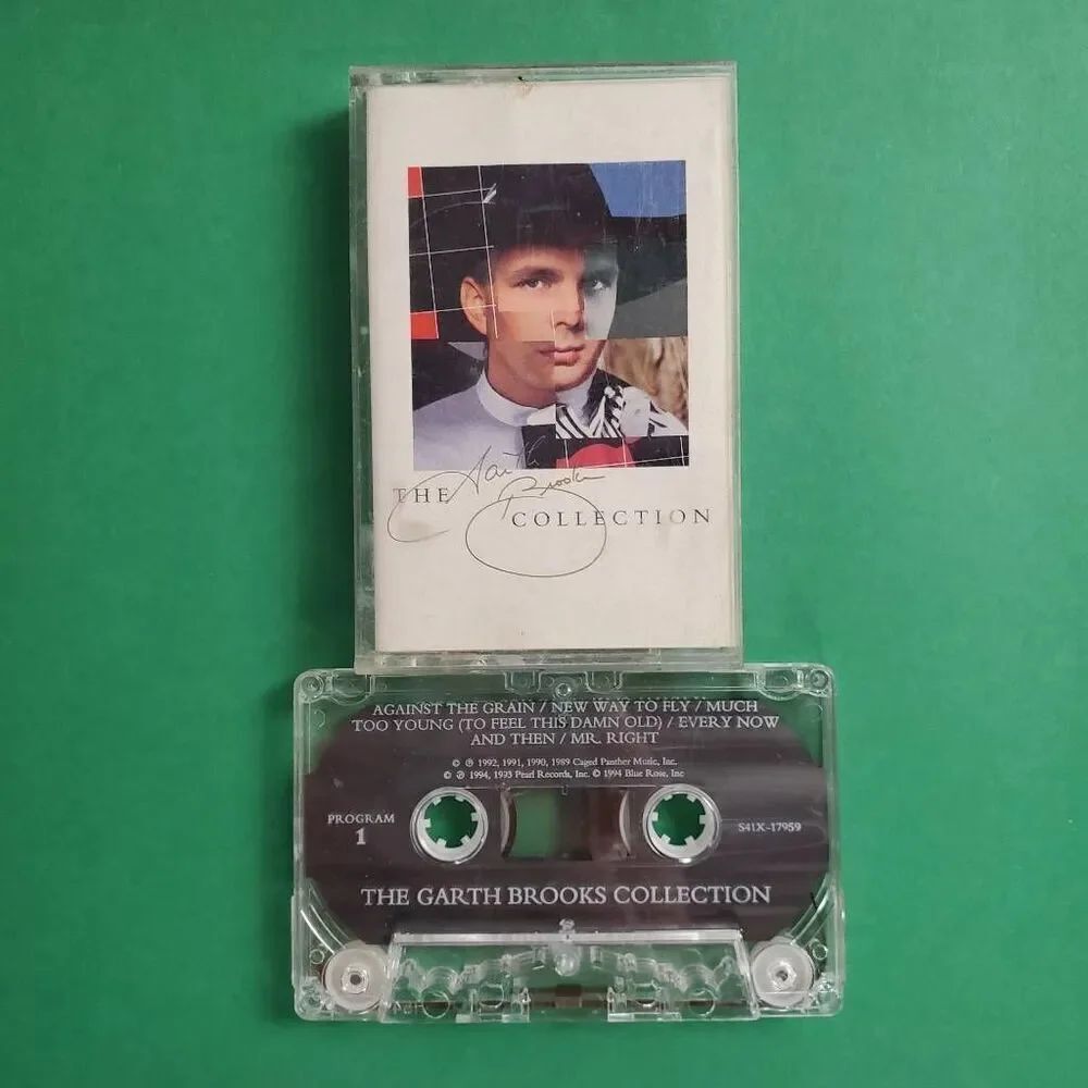 The Garth Brooks Collection Cassette 1994 Capitol